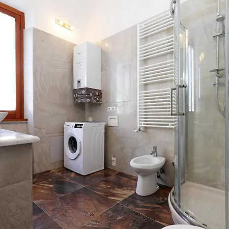 Cornelia - Charme Apartman Róma