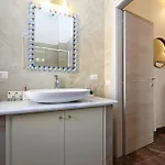Cornelia - Charme Apartment Rom