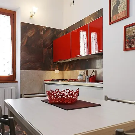 Cornelia - Charme Appartement *